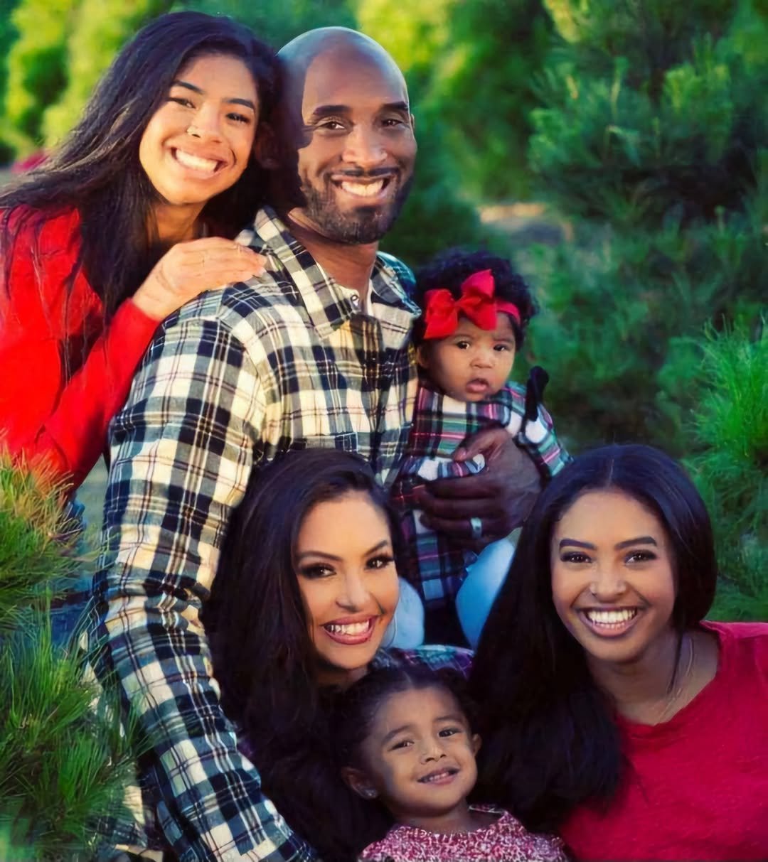 Kobe Bryant’s Dad Joe Bryant Dead at Age 69 After Wellbeing Fight and Stroke