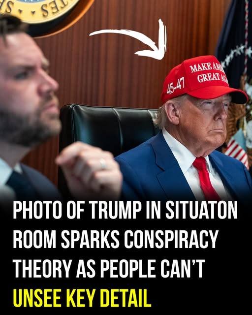 White House photo of Trump sparks conspiracy theory